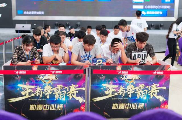 Eternal Fire 在 ESL Pro League S21 季后赛的决定性比赛中击败了 Falcons
